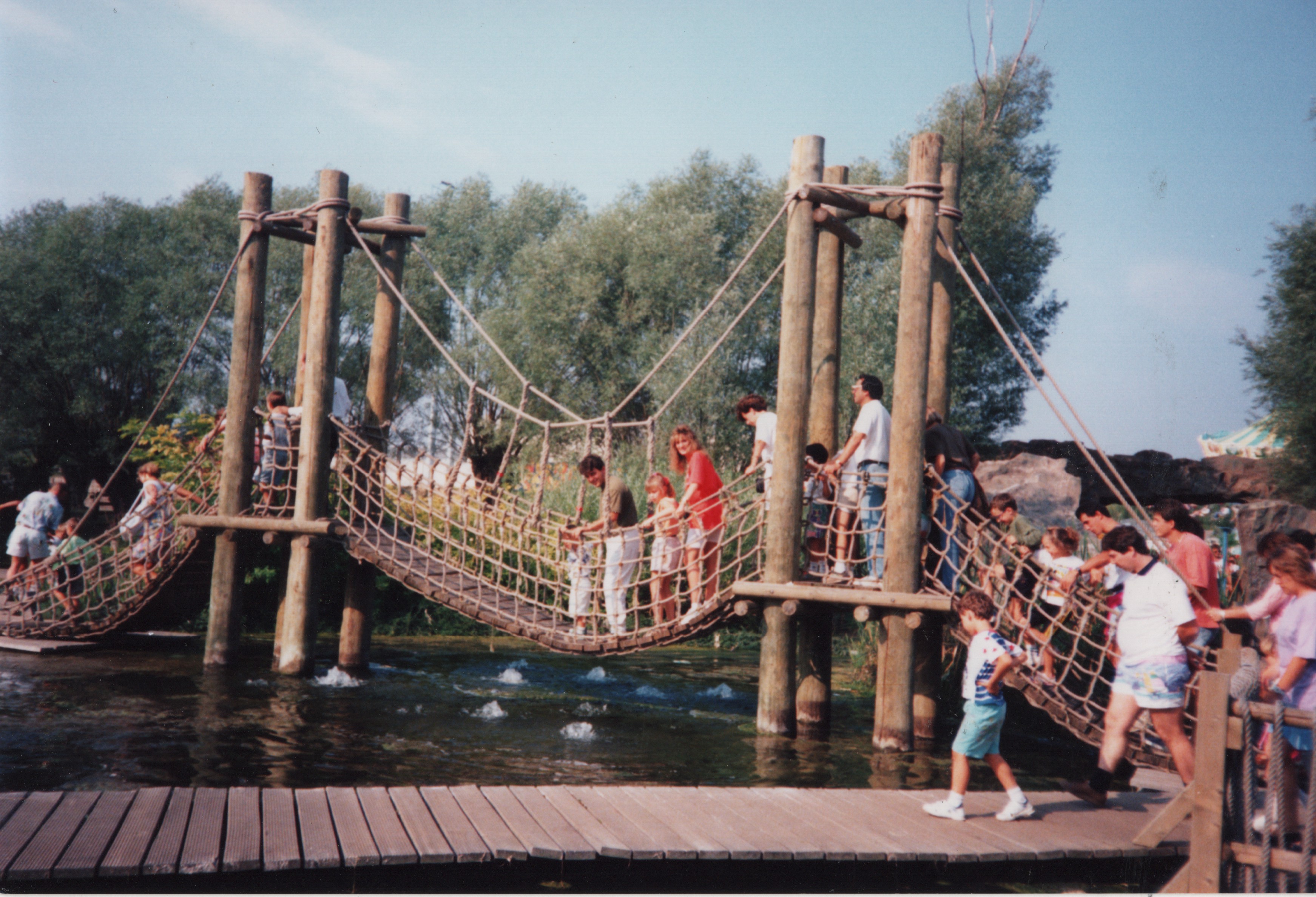 Walibi Schtroumpf – Don de Caroline D'Agostino